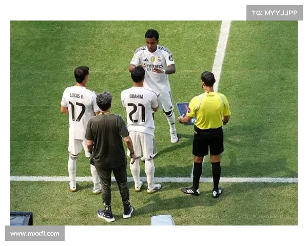 内格雷拉曾建议巴萨与裁判曼萨诺建立良好关系 皇马TV揭露内幕