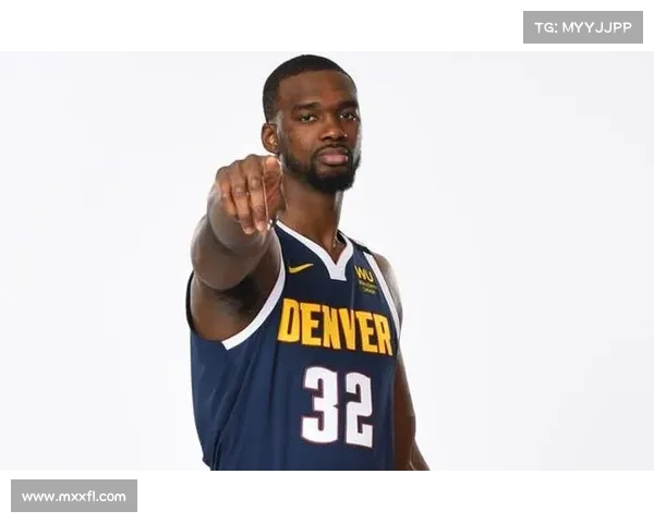 青岛国信签约前NBA球员乔纳森西蒙斯成为球队第三外援助力新赛季